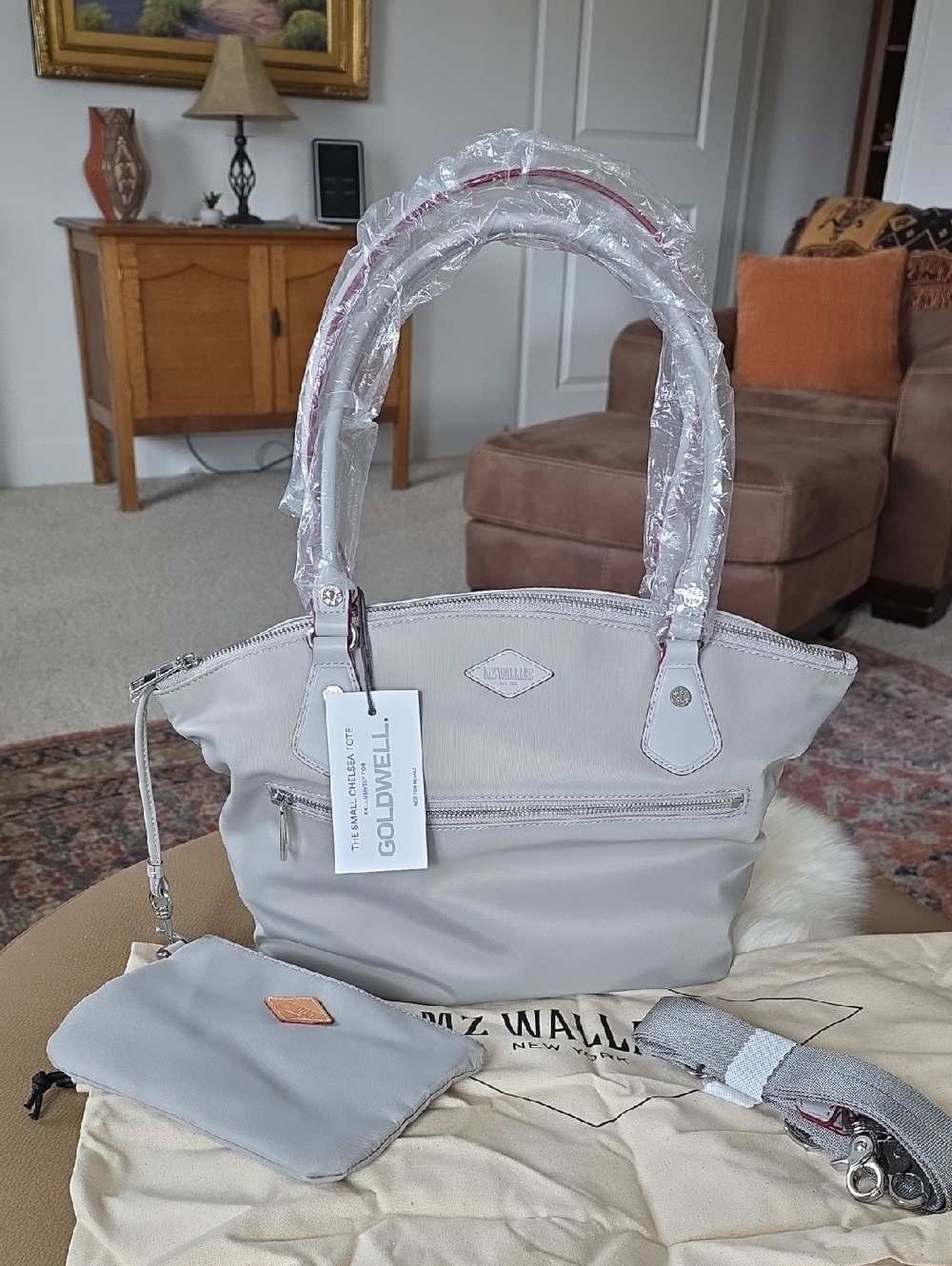 Gorgeous NWT MZ Wallace Small Chelsea Gray Zippered Tote 🩶🎁❤️ - Picture 15 of 16